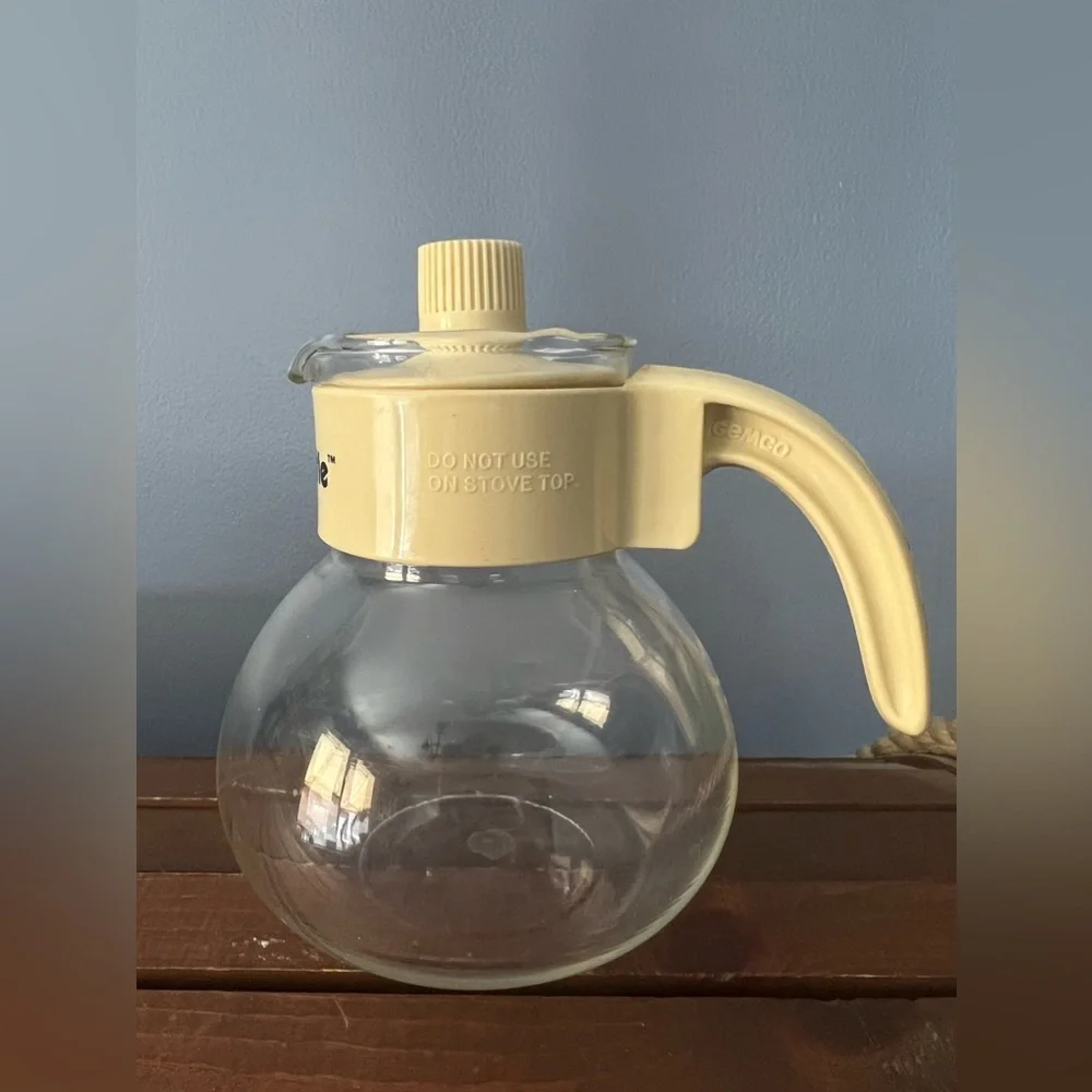 Vintage‎ Gemco The Micro-Kettle Microwave Tea Kettle Coffee Pot 4c Almond